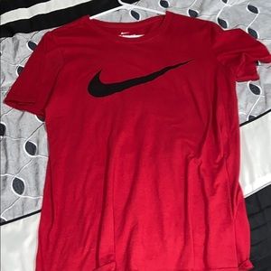Nike athletic shirt Small red